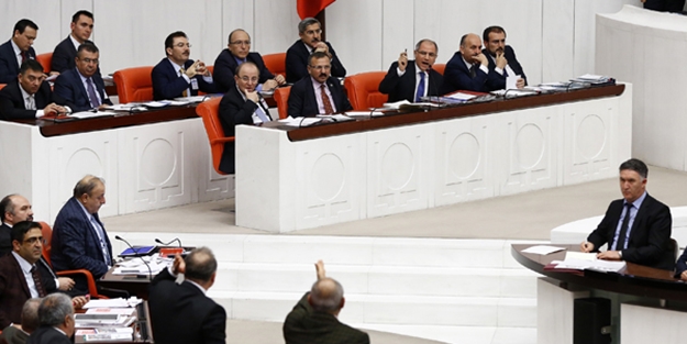 Bakan Ala: Gezi olayları örgütün çekilmesini durdurdu