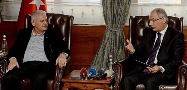 Bakan Ala'dan DBP’li belediyeleri 'çukur' eleştirisi