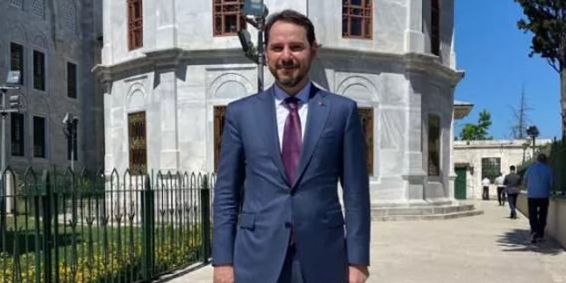 Bakan Albayrak: Kalbimizde Yasin, zihnimizde Fetih...