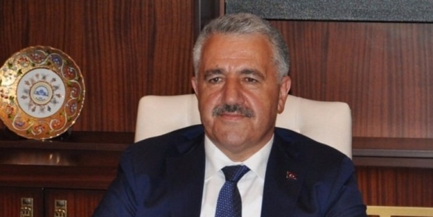 Bakan Arslan’dan önemli Wikipedia açıklaması!