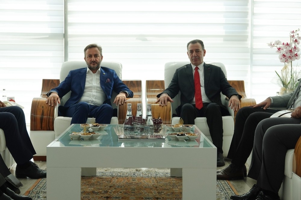 Bakan Aydın Maruf, Elazığ TSO Başkanı Arslan’la bir araya geldi 