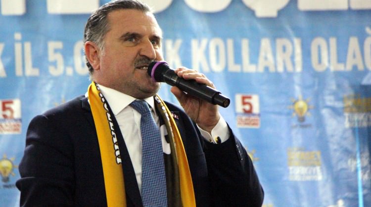 Bakan Bak'tan işitme engelli atletlere tebrik