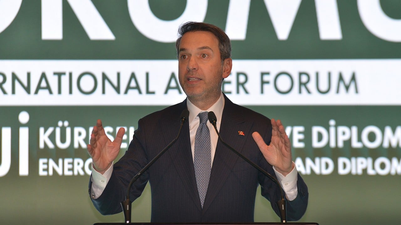 Bakan Bayraktar 6 yeni alanda sondaj yapılacağını duyurdu Karadeniz'in altını üstüne getireceğiz