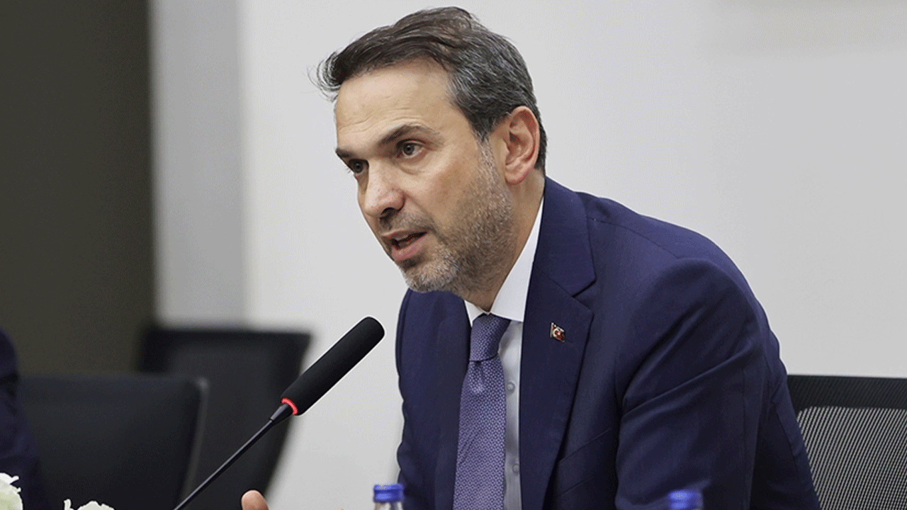 Bakan Bayraktar’dan kararlı mesaj! Soma’da santral yeniden çalışacak