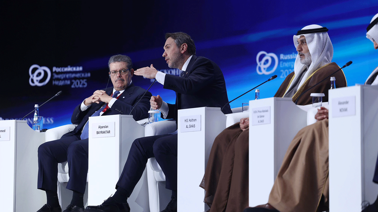 Bakan Bayraktar'dan Rusya çıkarması