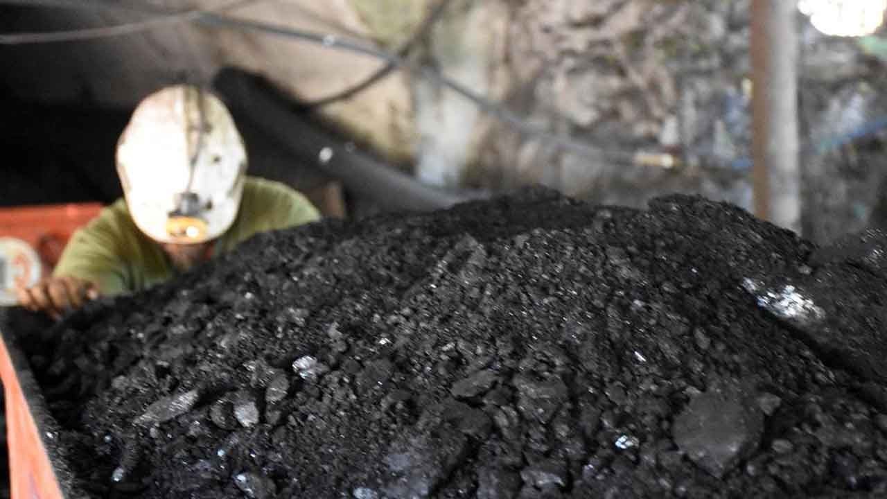 Bakan Bayraktar’dan yeni işçi alımı müjdesi