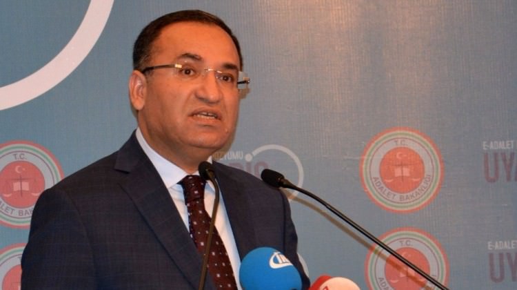 Bakan Bekir Bozdağ'dan iptal açıklaması