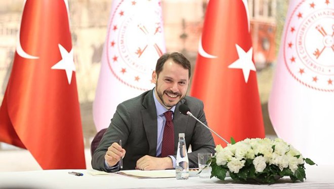 Bakan Berat Albayrak bankacılık sektörü temsilcileriyle bir araya geldi