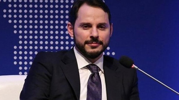 Bakan Berat Albayrak'tan anlamlı İstiklal Marşı paylaşımı
