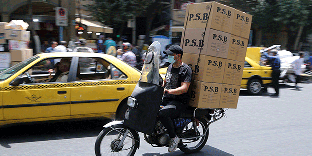 Bakan bir daha bakıyor! Motosikletli taşımacılıkta yeni boyut