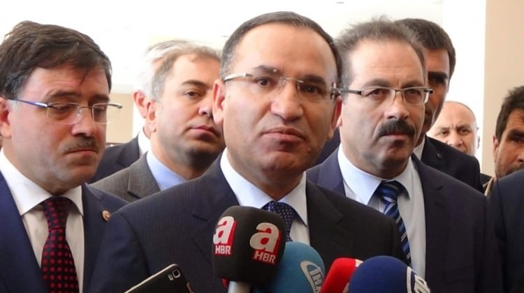Bakan Bozdağ neden ’evet’ dediğini anlattı