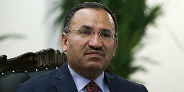 Bakan Bozdağ'ı ahlaksızca hedef alıyorlar!