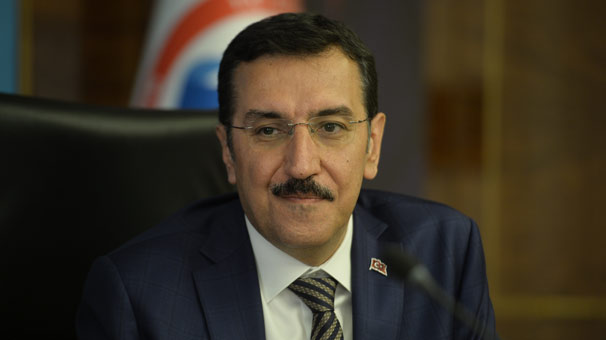 Bakan Bülent Tüfenkci Mali'de