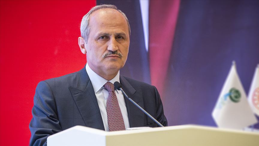 Bakan Cahit Turhan'dan GSM operatörlerine 'kapasite artırma' talimatı