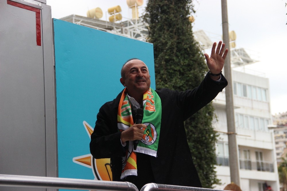 Bakan Çavuşoğlu: “Bu ittifak vatanı için ölmeye hazır insanlar kurmuştur” 