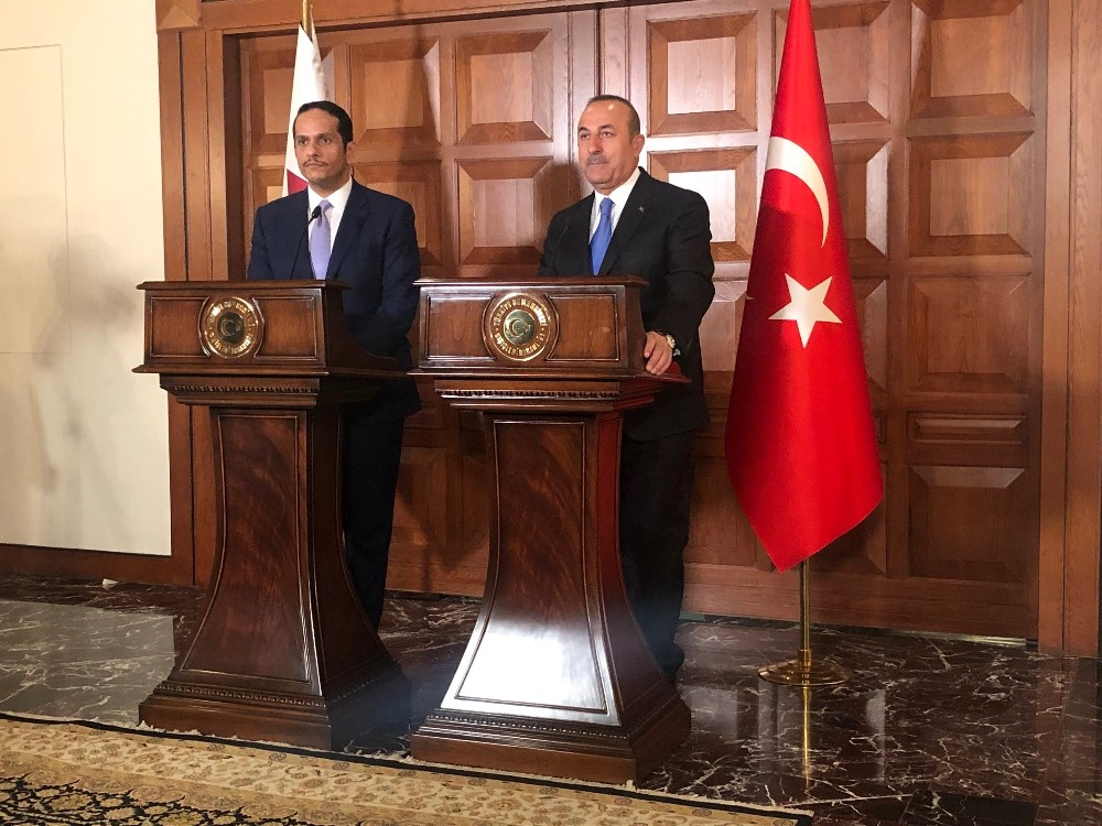 Bakan Çavuşoğlu, Katarlı mevkidaşıyla bir araya geldi 