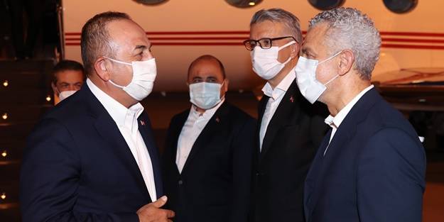 Bakan Çavuşoğlu KKTC'ye gitti