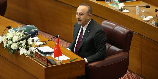 Bakan Çavuşoğlu'ndan ders gibi sözler: Bizim için aynıdır