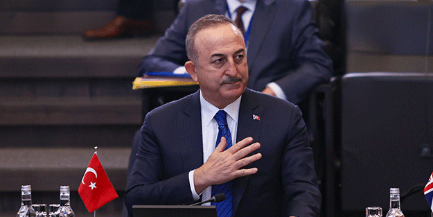 Bakan Çavuşoğlu’ndan NATO toplantısında mesaj