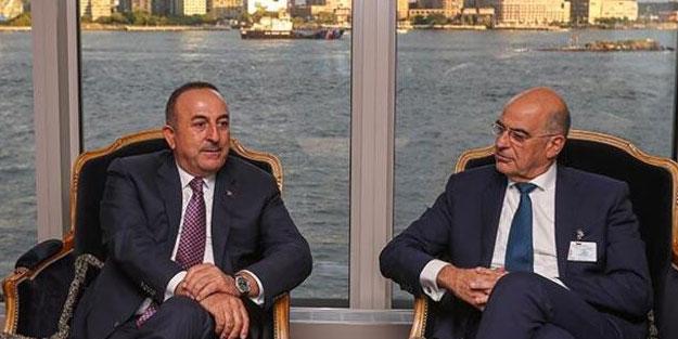 Bakan Çavuşoğlu'ndan Yunan mevkidaşı Dendias'e tavsiye