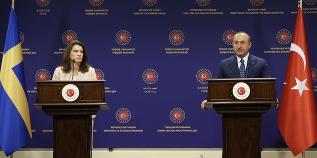 Bakan Çavuşoğlu'nun sözleri büyük ses getirdi... Hadsiz İsveçli bakana tokat gibi cevap