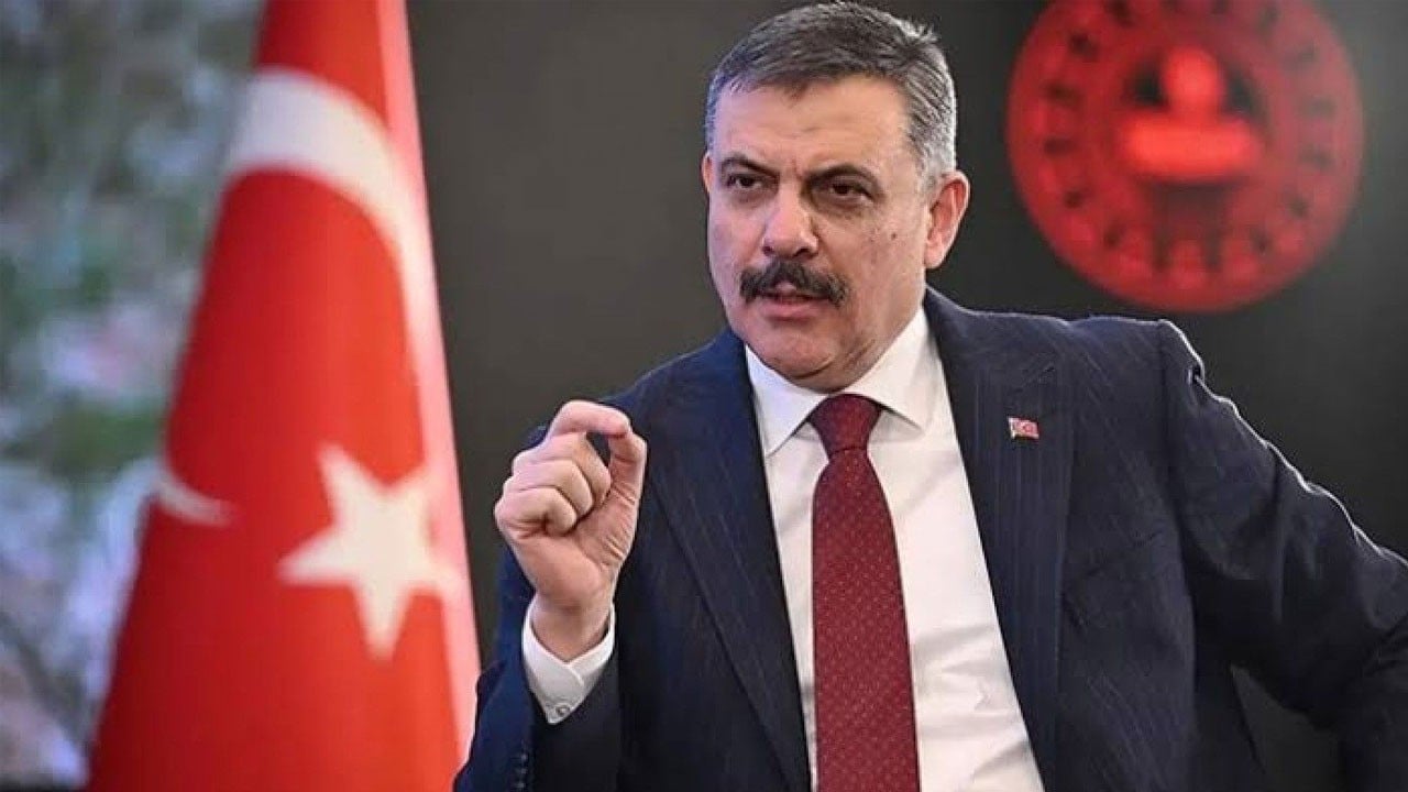 Bakan Çiftçi’den talimat geldi! Dev ekranlara YKS engeli