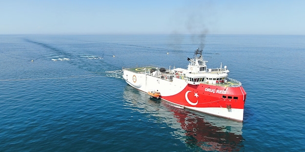 Oruç Reis Akdeniz'e indi