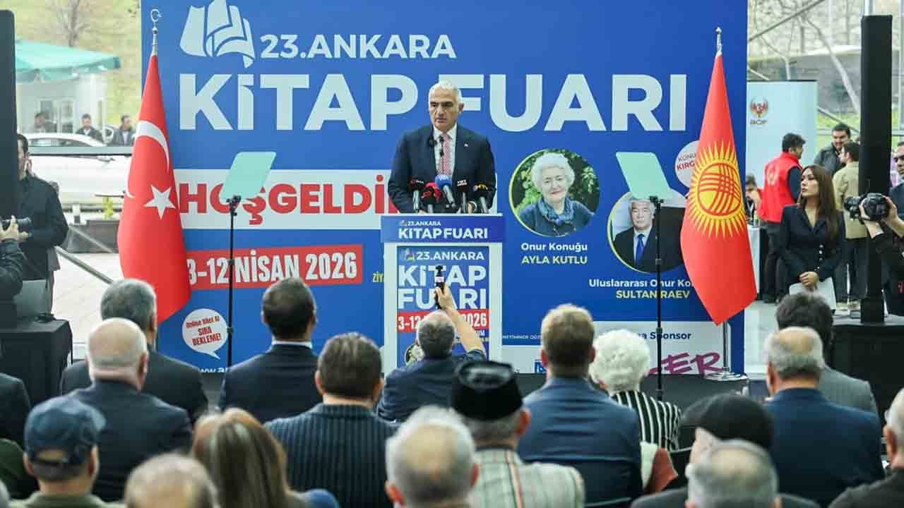 Bakan Ersoy, 1.300 halk kütüphanesiyle 800 bin metrekareye ulaşarak rekor kırdık: 318 milyon TL’lik yayıncılık desteği