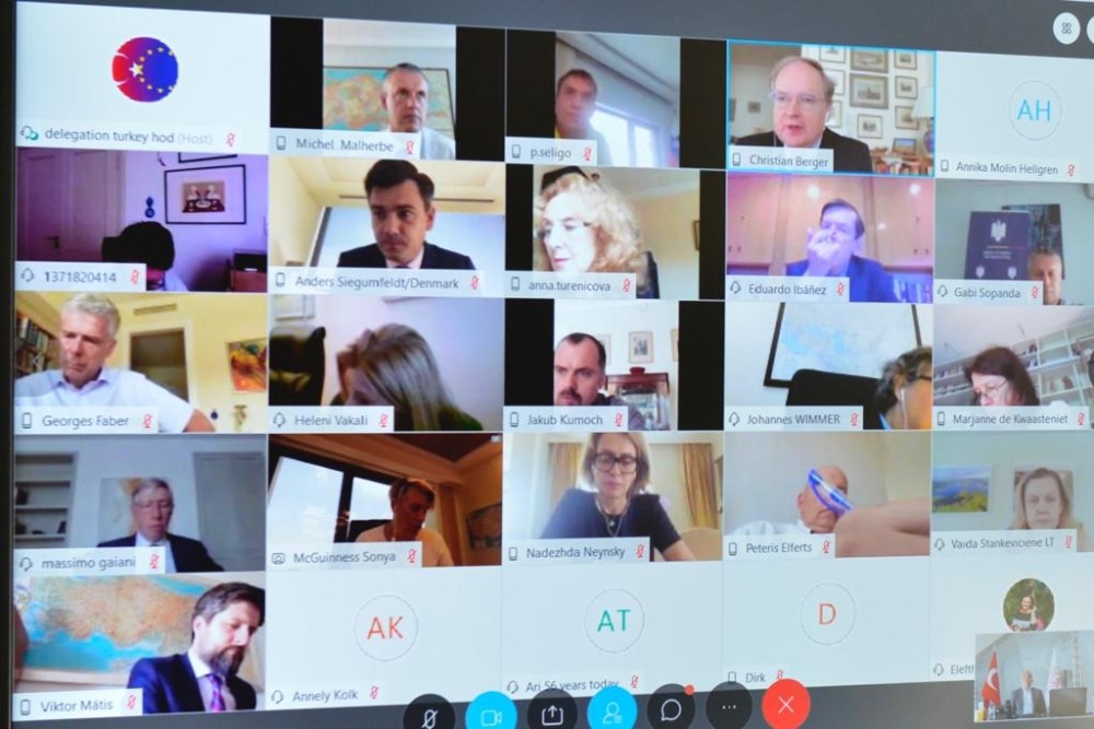 Bakan Ersoy AB ülkelerine “Güvenli Turizmi” anlattı 