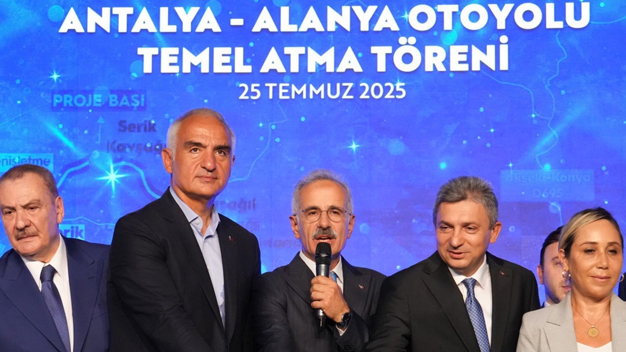 Bakan Ersoy: Artık Antalya'dan her yere ulaşmak daha kolay olacak