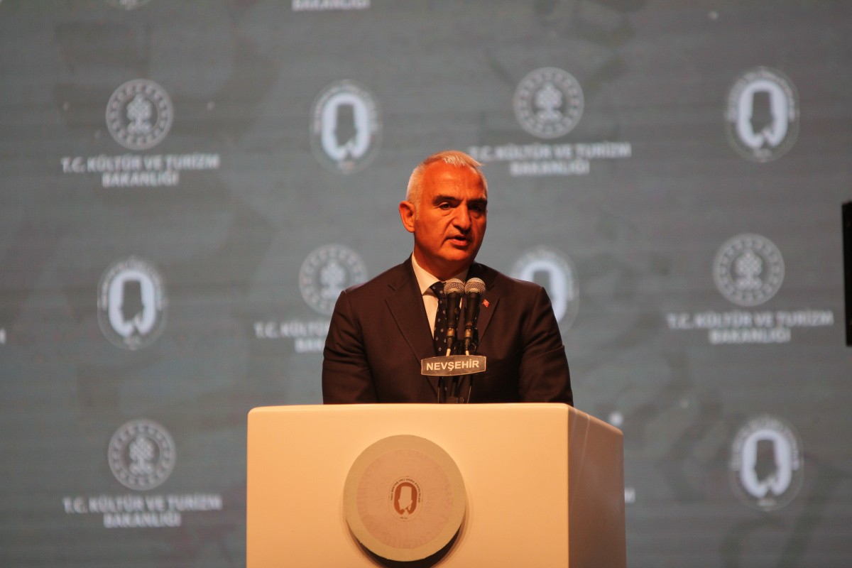 Bakan Ersoy: 'Hacı Bektaş Veli gibi manevi rehberlere her zamankinden fazla ihtiyacı var'