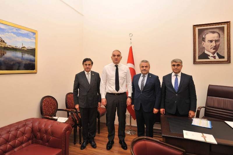 Bakan Ersoy, 