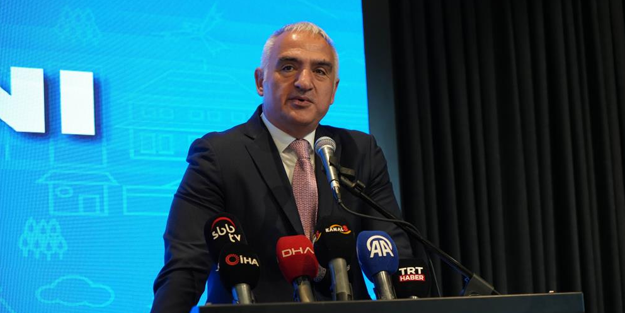Bakan Ersoy rakam verdi! Turizm gelirinde büyük artış