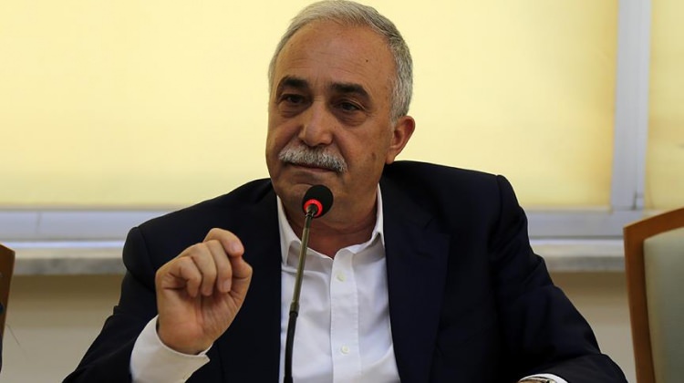 Bakan Fakıbaba'dan mevsimlik işçilere müjde!