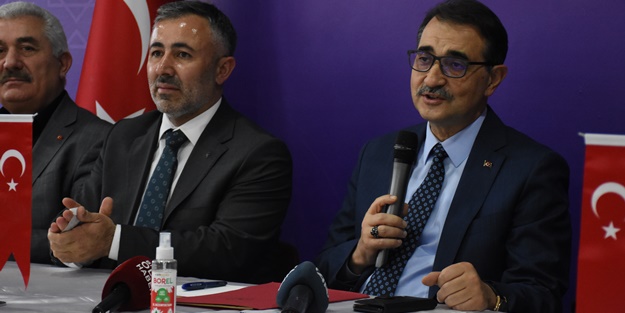 Bakan Fatih Dönmez Türkiye'nin enerji yatırımlarını anlattı