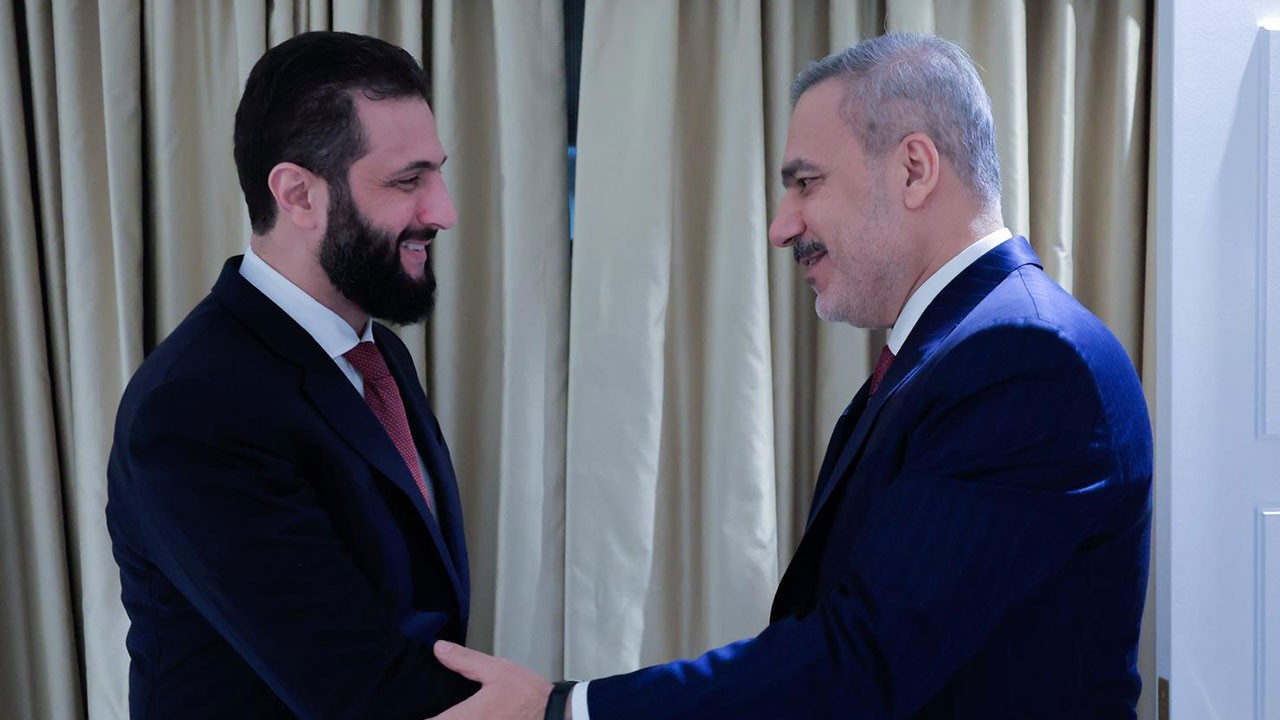 Bakan Fidan, ABD ziyaretinde Ahmed Şara ile görüştü