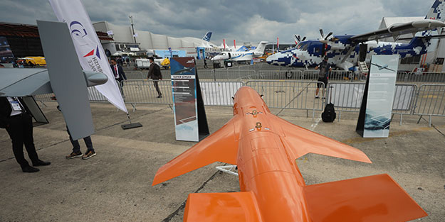 Bakan gözünü alamıyor! Türk Havacılığının SÜPER ŞİMŞEK’i gün sayıyor: Yükselen güç mücadelesi