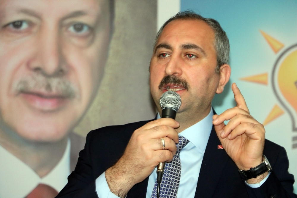 Bakan Gül: FETÖ’nün şişirdiği, ipini Kandil’e verdiği bu balonu 31 Mart’ta Sarıkaya patlatacak