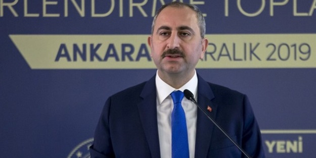 Bakan Gül'den Doğu Akdeniz mesajı