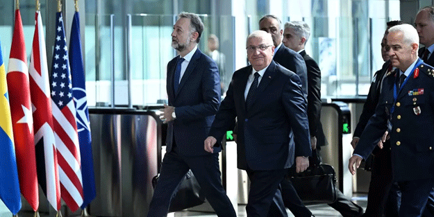 Bakan Güler, NATO Karargahında