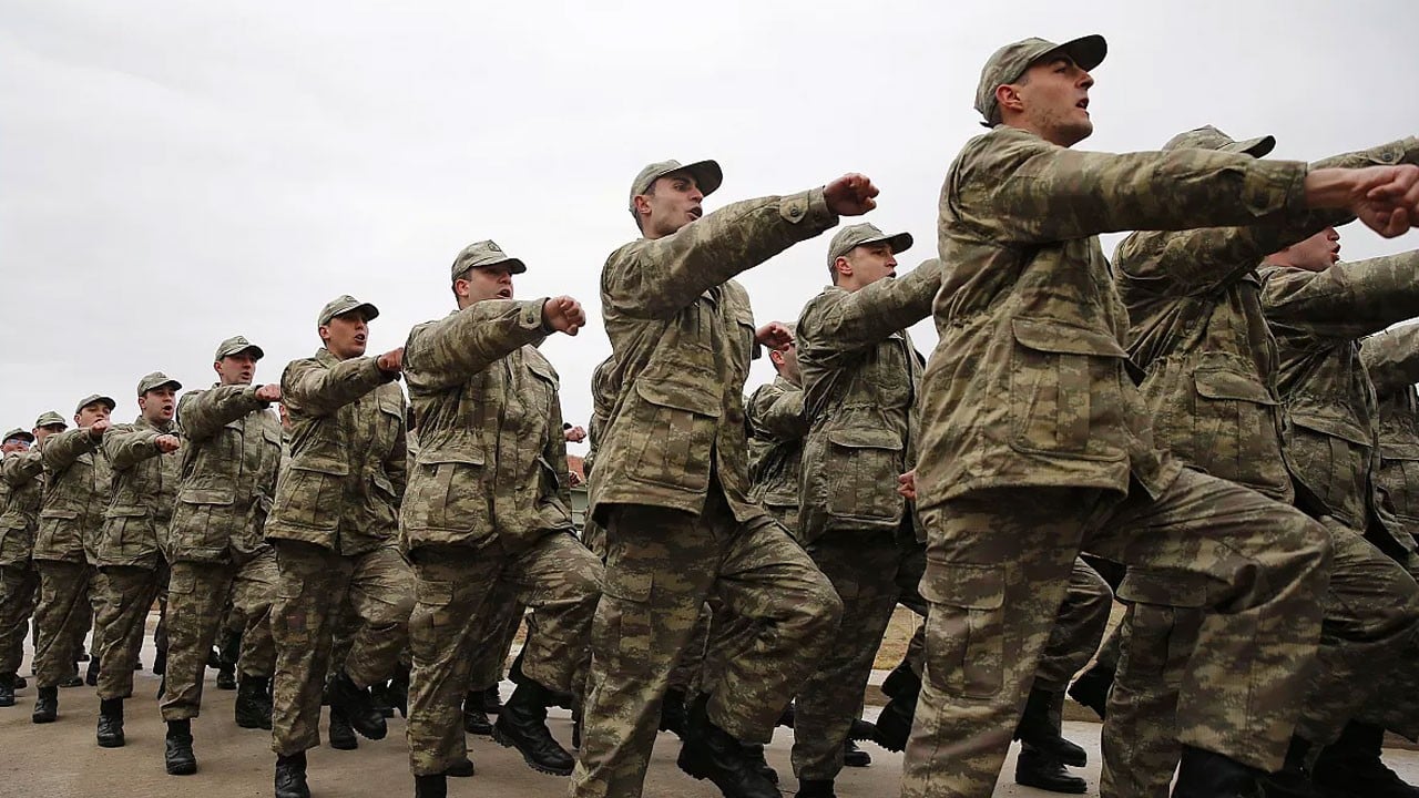 Bakan Güler yeni çalışmayı duyurdu: 3 çocuğu olan aileler 1'inin askerlik yerini seçebilecek