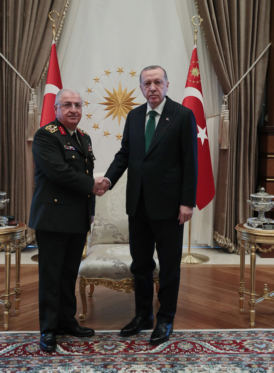 Bakan Güler’den Almanya’ya rest! "Saldırmayı düşünenler S-400’ü görecekler"
