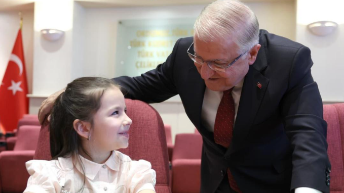 Bakan Güler'den duygulandıran mesaj: Sizler en kıymetli hazinemizsiniz