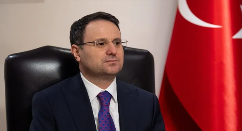 Bakan Gürlek yeni operasyonu duyurdu: 20 ilde 233 şüpheli kıskıvrak yakalandı