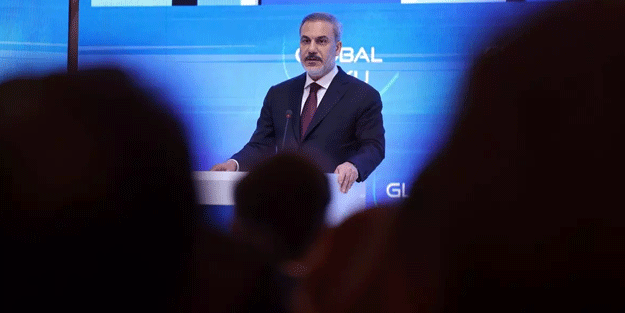 Bakan Fidan, Pakistanlı mevkidaşıyla telefonda görüştü