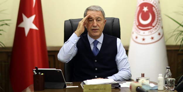 Bakan Hulusi Akar'dan flaş açıklama