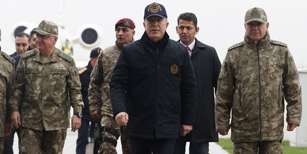 Bakan Hulusi Akar'dan Fransa açıklaması: Besledikleri yılan kendilerini sokmaya başladı