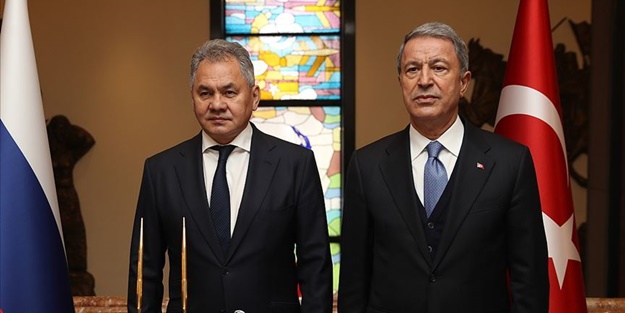 Bakan Hulusi Akar'dan kritik görüşme