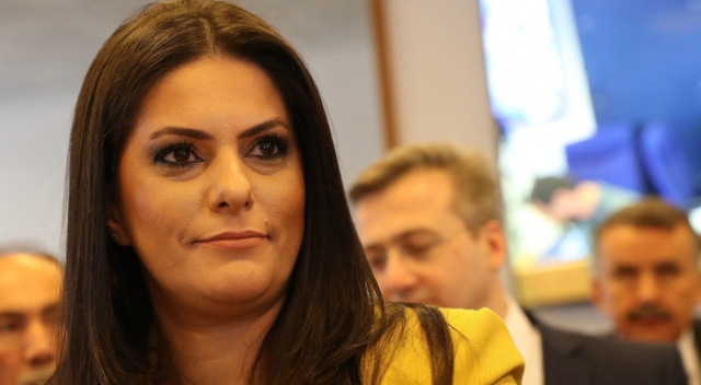 Bakan Jülide Sarıeroğlu’ndan taşeron açıklaması