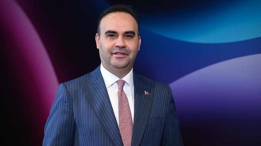 Bakan Kacır ilan etti: Türkiye için 'Yapay Zeka' miladı! İki dev birim kuruldu